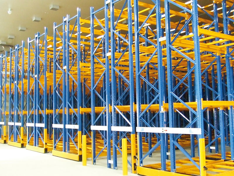 Stojan na spořič uličky